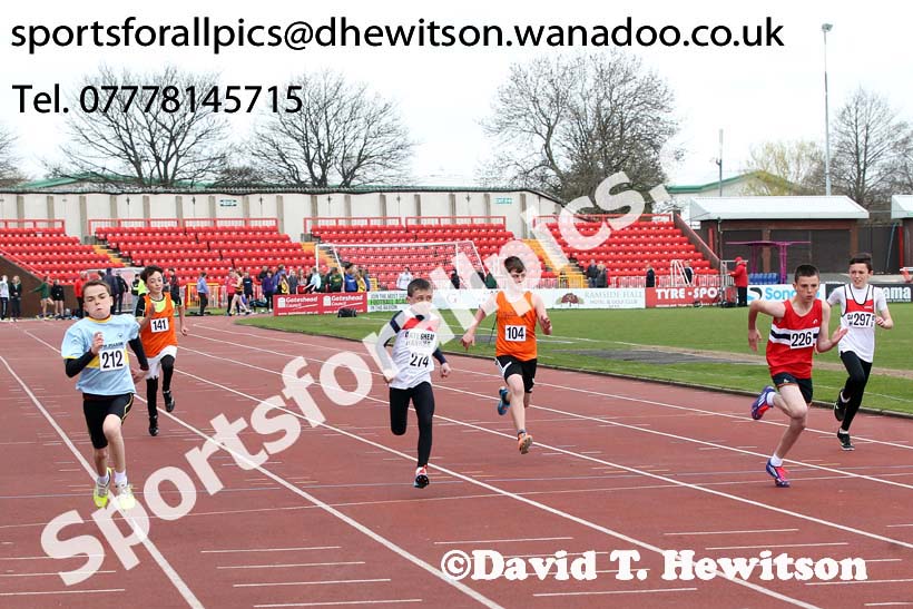 Boys 100 metres, Gateshead Open Medal Meeting. Photo: David T. Hewitson/Sports for All Pics